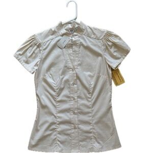 Prive NWT Cream Button-Up Blouse - Size 4